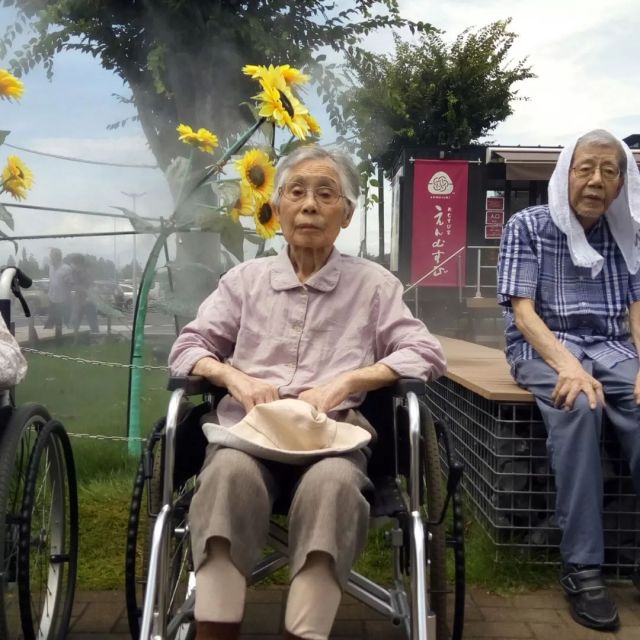 おでかけ

#ひまわり 
#道の駅 
#ドライブ 
#グループホーム 
#老人ホーム 
#とちぎ 
#おでかけ