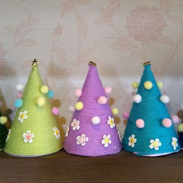 ミニクリスマスツリーを　ご利用者様一人一人に作っていただきました
素敵なものができました

またクリスマスリースや壁飾り作りにもご協力していただきました
クリスマスらしくなってきました

クリスマス会は24日に行う予定です

#上河内デイサービスセンター 
#上デイ
#社会福祉法人正恵会
#宇都宮市
#クリスマス
#ミニクリスマスツリー
#クリスマスリース
#創作活動